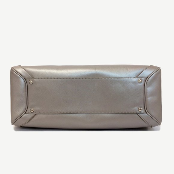 Salvatore Ferragamo Nicoletta Shoulder Bag - Picture 10 of 15